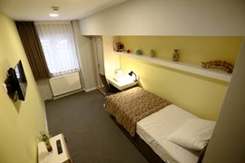 Ey�bo�lu K�z ��renci Yurdu