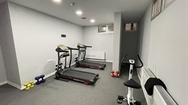 Ey�bo�lu K�z ��renci Yurdu