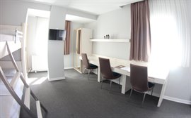 Ey�bo�lu K�z ��renci Yurdu