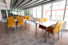 Ey�bo�lu K�z ��renci Yurdu