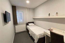 Ey�bo�lu K�z ��renci Yurdu