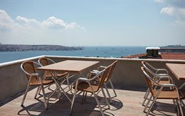 Sabiha Han�m Be�ikta� Erkek ��renci Yurdu