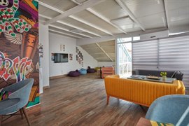 Sabiha Han�m Be�ikta� Erkek ��renci Yurdu