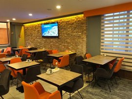 Bah�elievler �zel Sandal K�z ��renci Yurdu