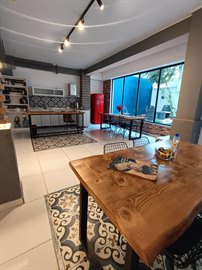 The Stone House K�z Apart