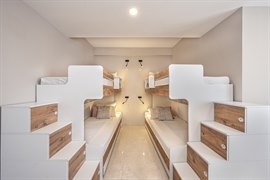 Academic House Maltepe �nci K�z ��renci Yurdu