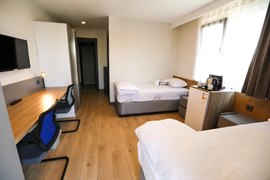 Academia Inn K�z Erkek Rezidans�