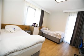 Academia Inn K�z Erkek Rezidans�