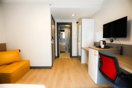 Academia Inn K�z Erkek Rezidans�