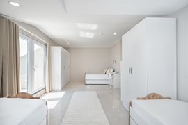 Academic House �nci K�z Yurdu (Maltepe)