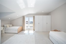 Academic House �nci K�z Yurdu (Maltepe)