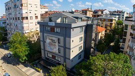 Academic House �nci K�z Yurdu (Maltepe)