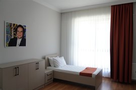 M�A Vakf� �zel K�z ��renci Yurdu