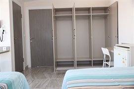 Ard��lar Erkek ��renci Yurdu Bah�elievler �ubesi