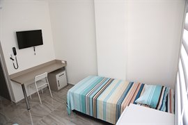 Ard��lar Erkek ��renci Yurdu Bah�elievler �ubesi