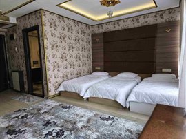 �nci Suit Beylikd�z� K�z ��renci Yurdu