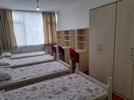 �i�li K�z Evi