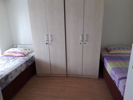 �i�li K�z Evi