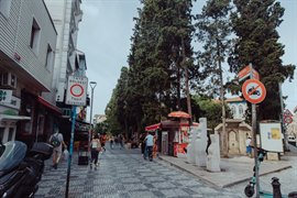 �zyuvam K�z Apart�