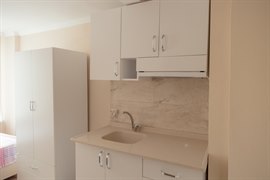 �zyuvam K�z Apart� Tek Ki�ilik