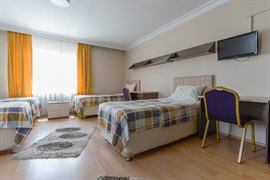 Metropol K�z ��renci Yurdu - 4 Ki�ilik Oda
