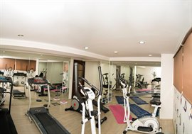 Metropol K�z ��renci Yurdu - Spor Salonu