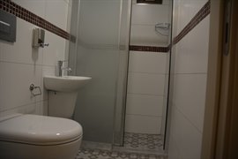 �lkay K�z ��renci Yurdu - Wc/Banyo