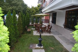 �lkay K�z ��renci Yurdu - Bah�e 