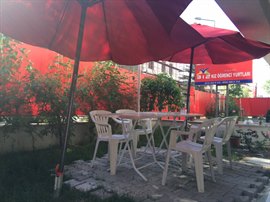 312 K�z ��renci Yurdu - Bah�e