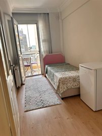 �zel Buca G�ven K�z Yurdu - Tek ki�ilik Oda