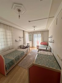 �zel Buca G�ven K�z Yurdu - 3 Ki�ilik Oda