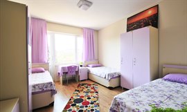 Sardunya K�z ��renci Yurdu - 3 Ki�ilik Oda