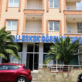 �zel Yal� Erkek ��renci Yurdu - D�� Cephe