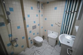 F�rat Erkek ��renci Yurdu - WC Banyo