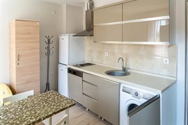 Yasemin K�z Yurdu - 2 Ki�ilik Kapal� Balkon Oda