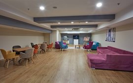 Sancak �sk�dar K�z Yurdu - Dinlenme ve TV Odas�
