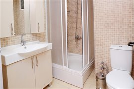 Parlar K�z ��renci Yurdu - WC Banyo