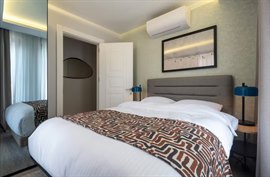 Zess K�z Suites - 4 Misafir 1+1 Zemin Kat
