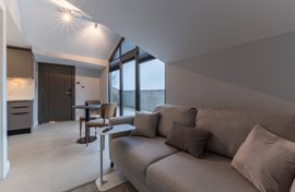 Zess K�z Suites - 4 Misafir 1+1 �at� Kat�