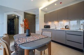 Zess K�z Suites - 4 Misafir 1+1 Ferah �at� Kat�