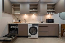 Zess K�z Suites - 4 Misafir 1+1 Zemin Kat