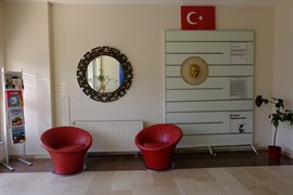 �nder �engelk�y Y�ksek��renim K�z Yurdu - Lobi