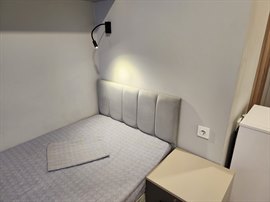 �zel Adef K�z ��renci Yurdu - Tek Ki�ilik Oda 