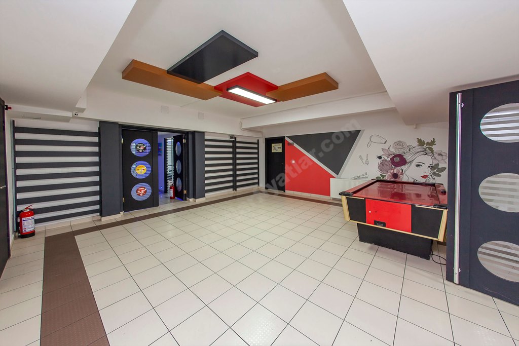 16. �UBE - �deal K�z ��renci Yurdu