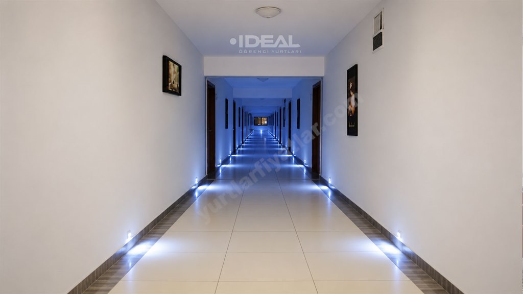 16. �UBE - �deal K�z ��renci Yurdu - Koridor