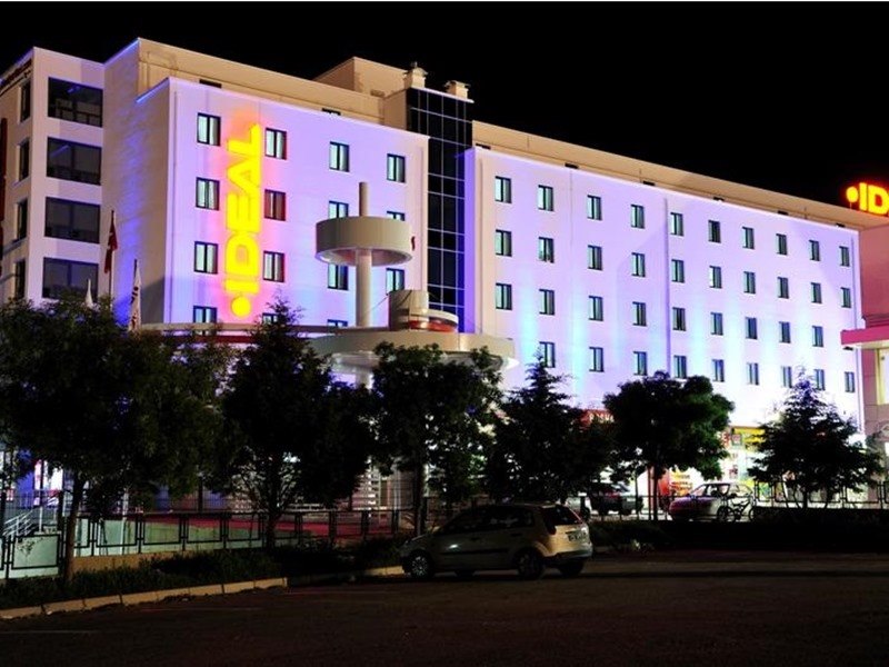 16. �UBE - �deal K�z ��renci Yurdu