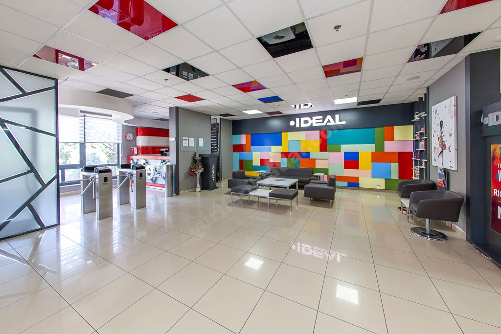 16. �UBE - �deal K�z ��renci Yurdu