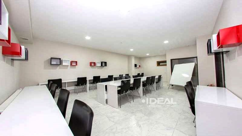 22. �UBE - �deal K�z ��renci Yurdu - Et�t Odas�