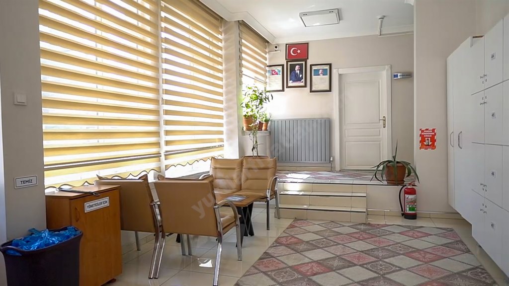 Muradiye �ncirli Erkek Yurdu