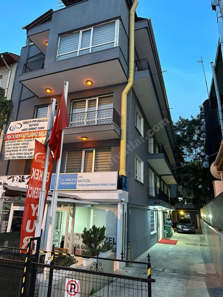 Ba�t�zel Erkek ��renci Yurdu - D�� Cephe